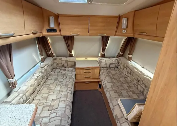 Maltese Sunshine * Naxxar