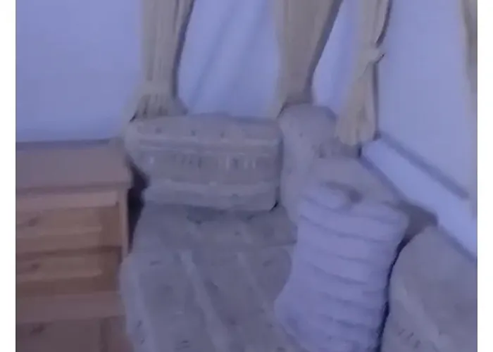 Maltese Sunshine * Naxxar